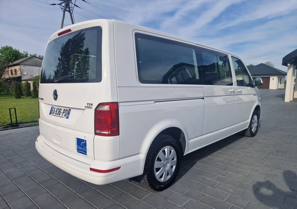 Volkswagen Caravelle cena 59900 przebieg: 330000, rok produkcji 2016 z Bodzentyn małe 232